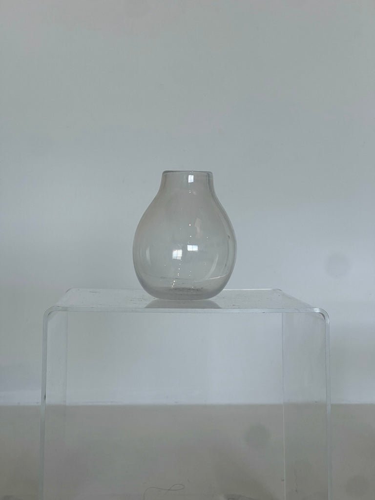 Budvase (Milky) - Louisa Raven - Beside The Wave