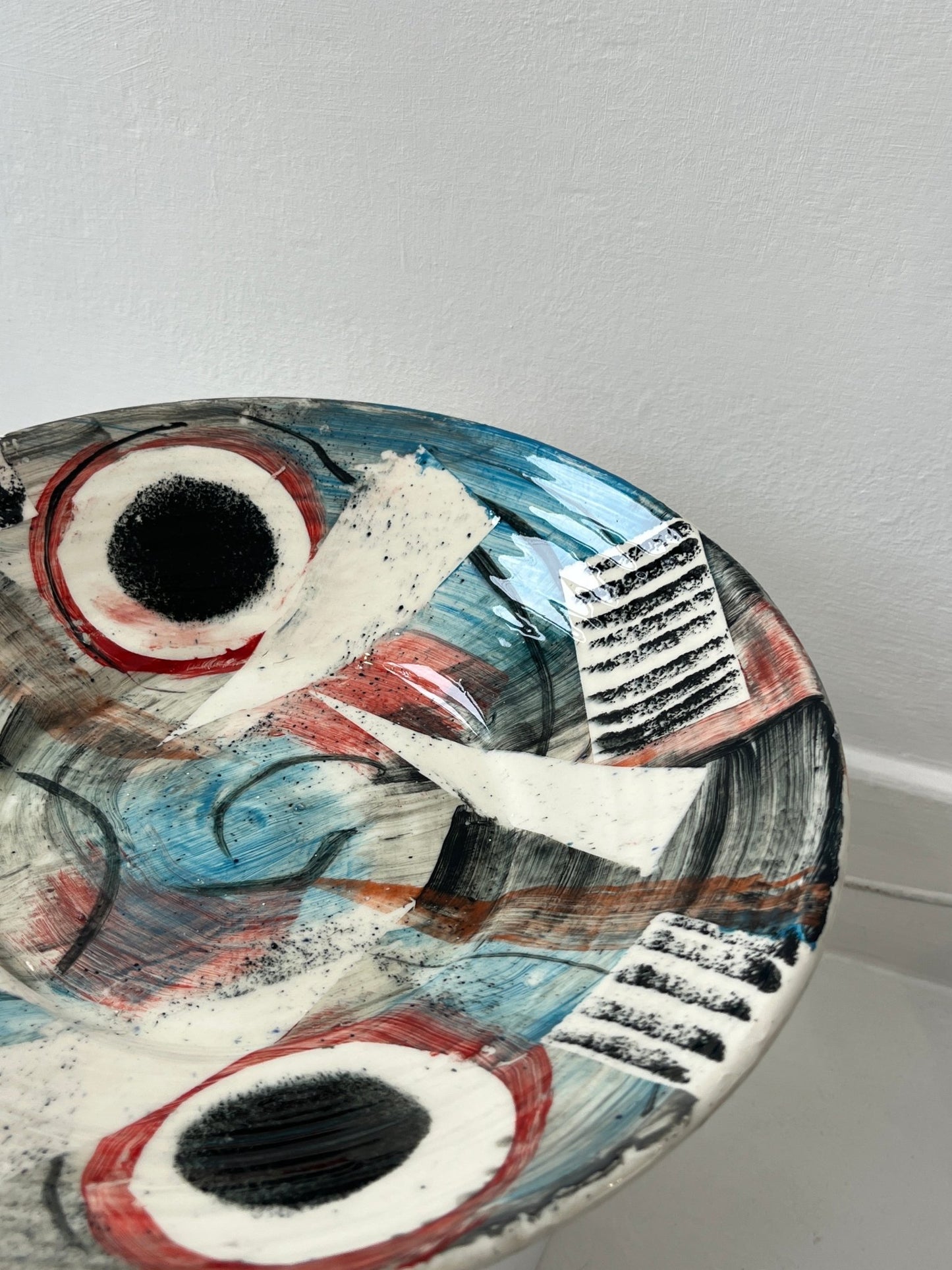 Plate, Madrugada - Paul Jackson - Beside The Wave