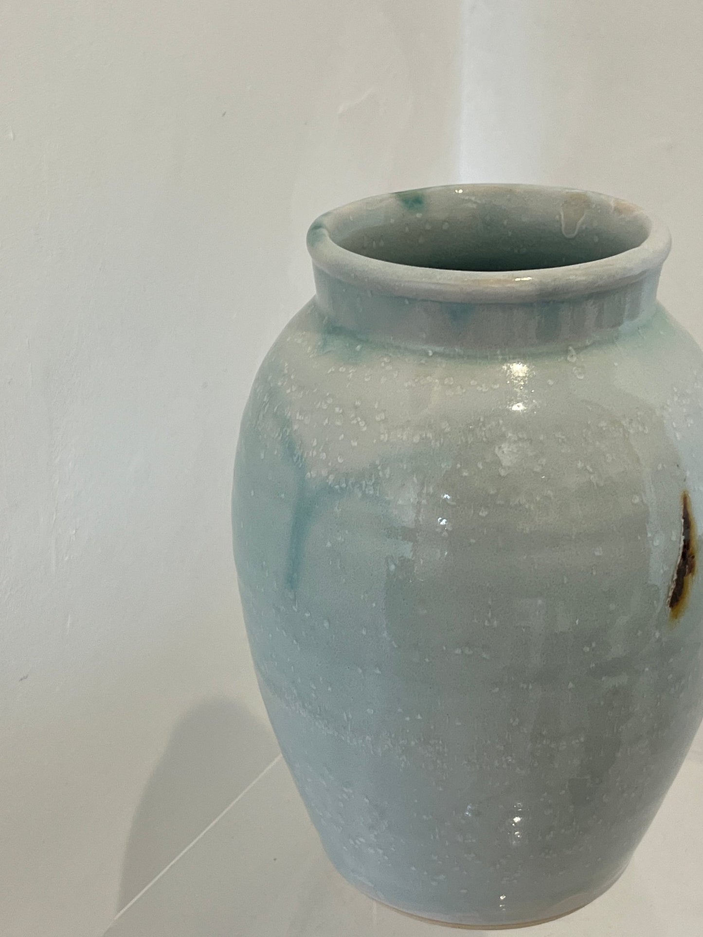 Vase (Ice blue) - Andrew Knee - Beside The Wave