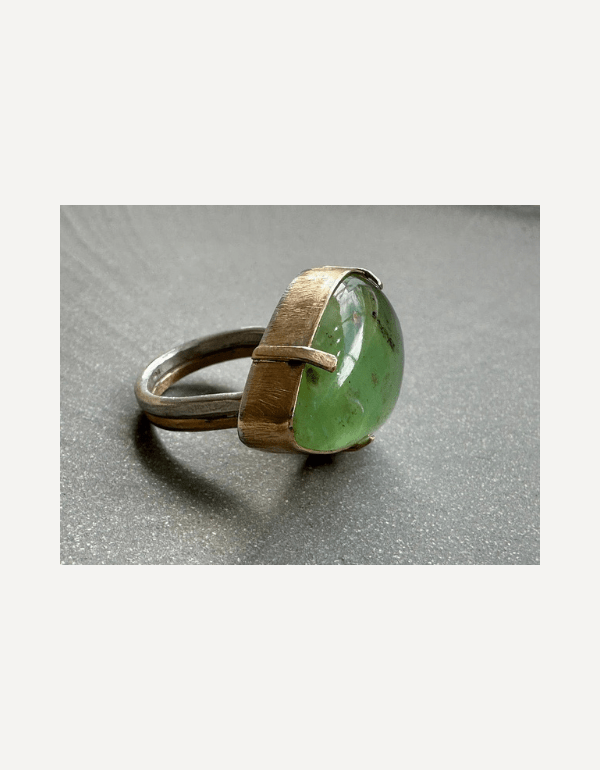 Lucy Spink - Beside The Wave