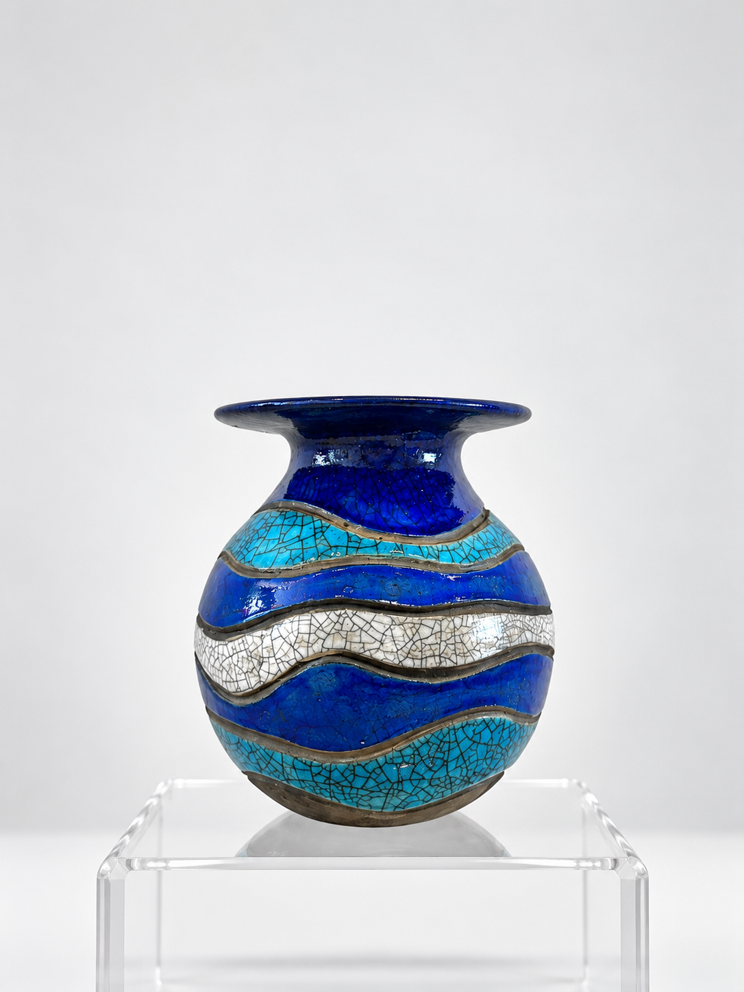 Small Ocean Moon Vase