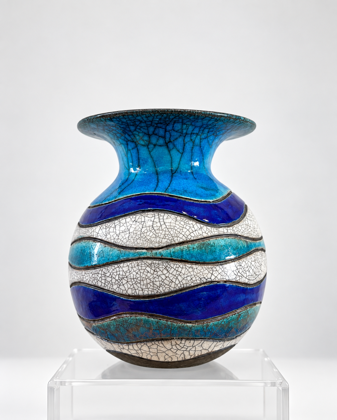 Medium Ocean Moon Pot