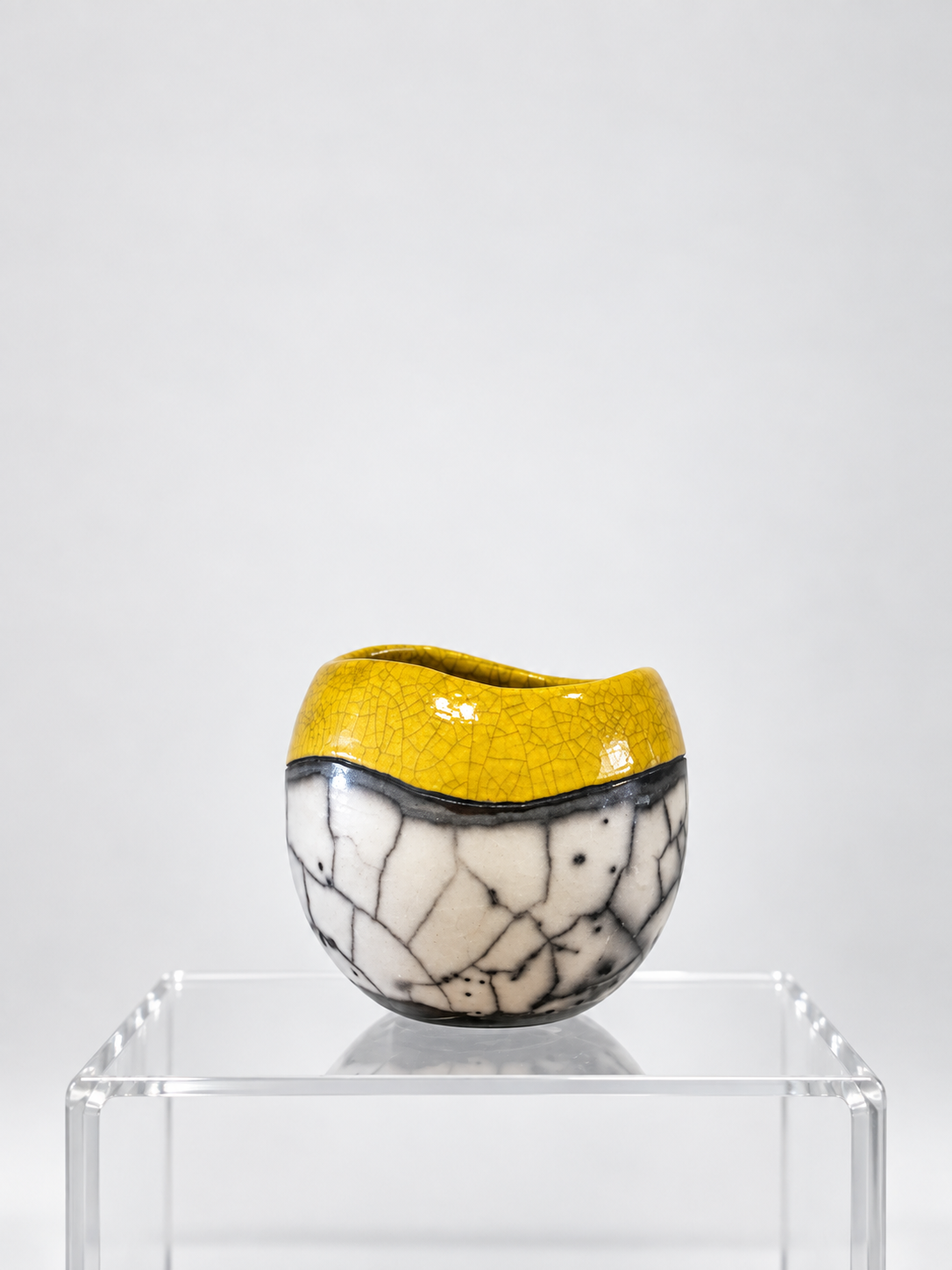 Sea & Cliffs Pot (Mini)