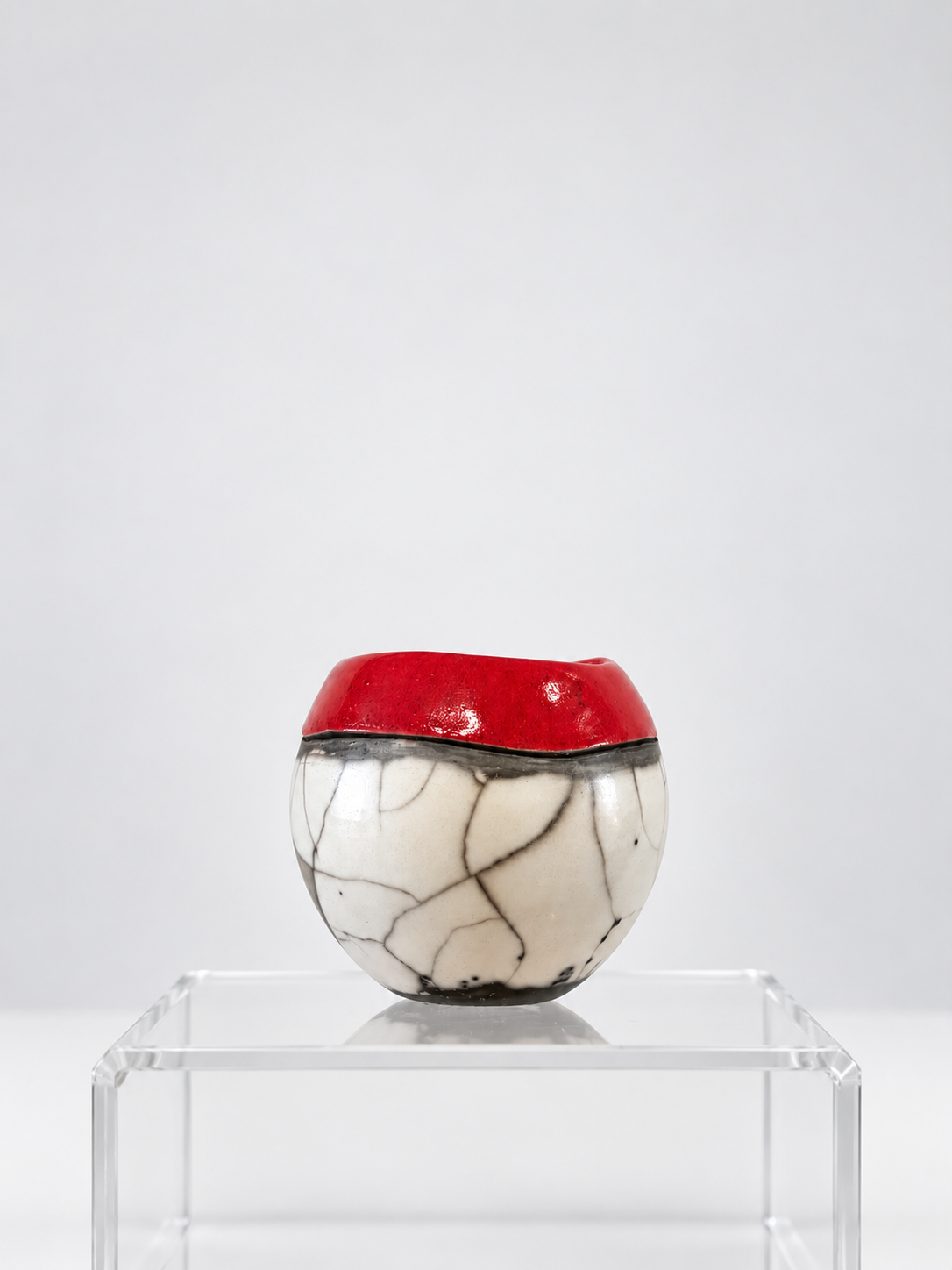 Sea & Cliffs Pot (Mini)