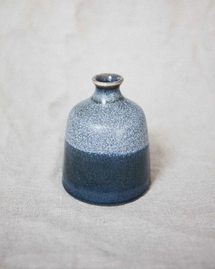 Bud Vase Shoreline Collection (Flynt/Morlanow) - Emily Tapp - Beside The Wave