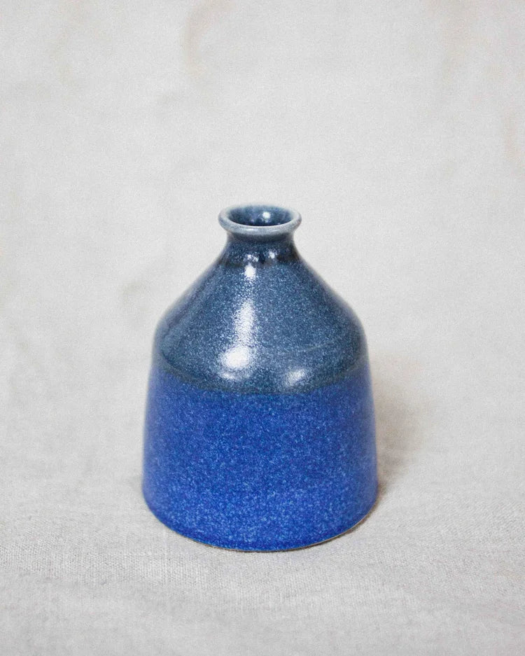 Bud Vase Shoreline Collection (Morlanow/Ebron) - Emily Tapp - Beside The Wave