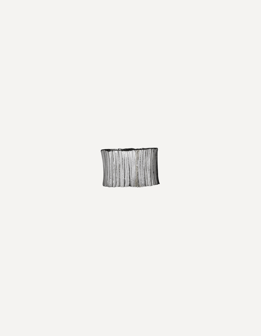 Fine Edge Joined Ring - Stephanie Johnson - Beside The Wave