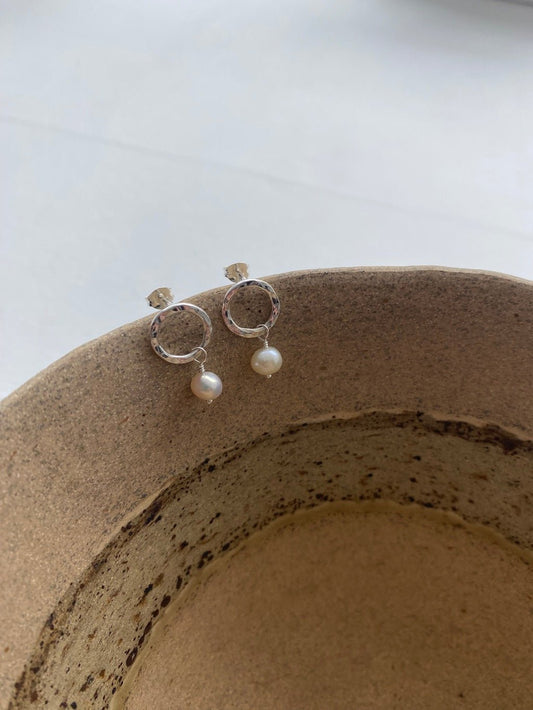 Hollow Pebble and Ivory Pearl Studs (Maxi Pearl) - Cat Birch - Beside The Wave