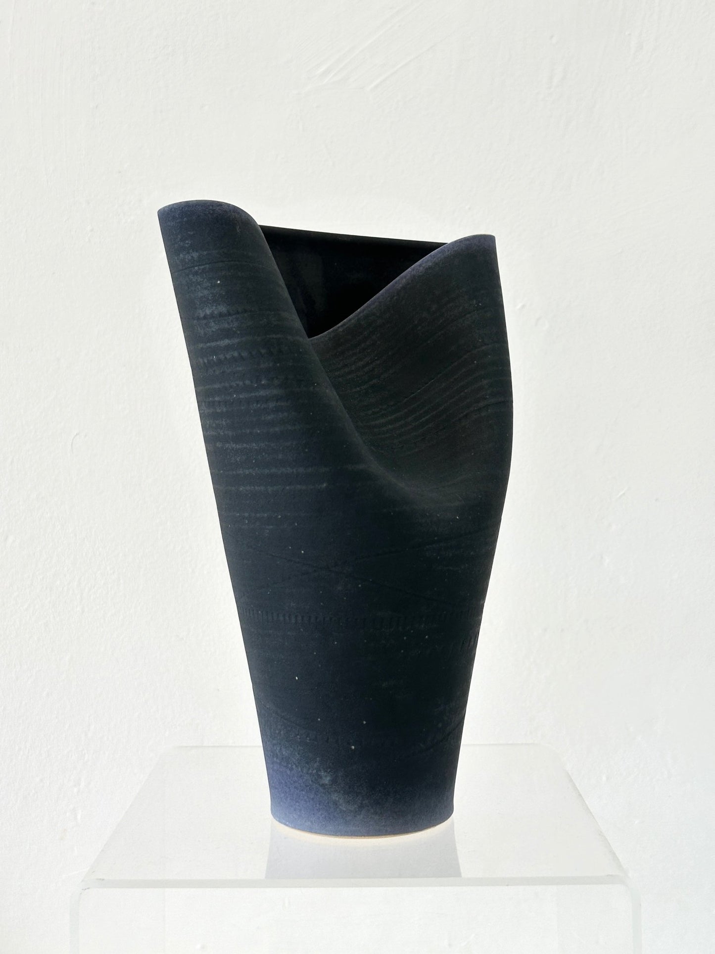 Land & Sky (Deep Blue) Vase - Steve Smith - Beside The Wave