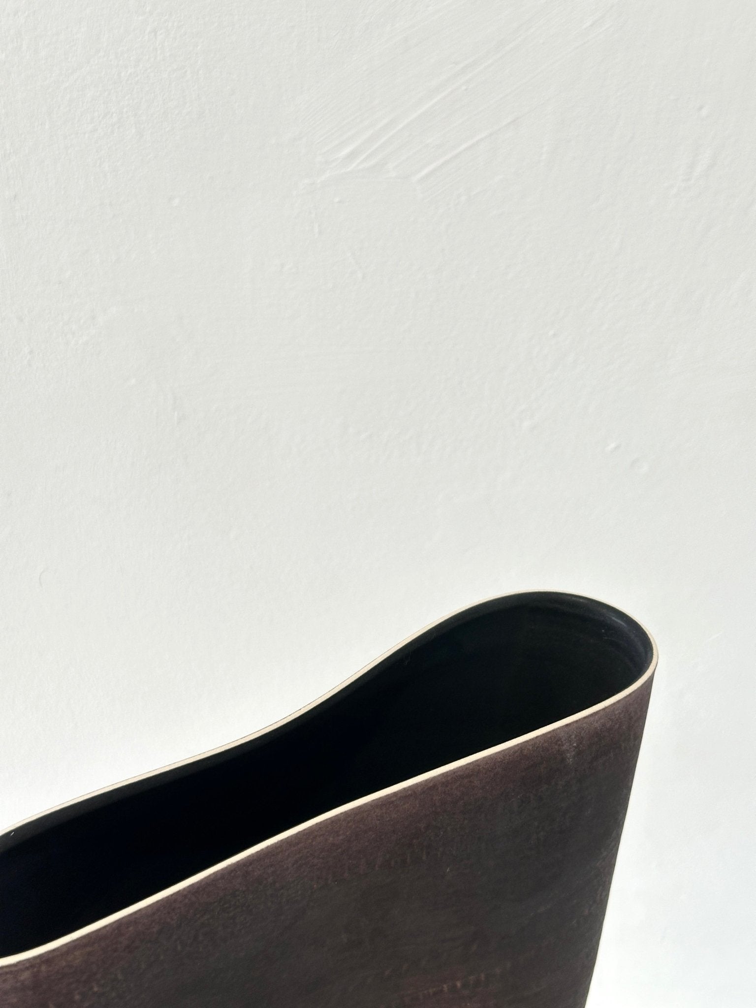 Land & Sky (Plum) Vase - Steve Smith - Beside The Wave