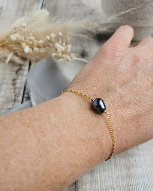 Peacock Baroque Pearl Gold - filled Bracelet (Extender Chain) - Cat Birch - Beside The Wave
