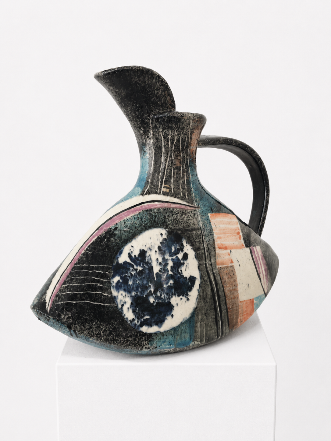 Small blue/black Rocking jug