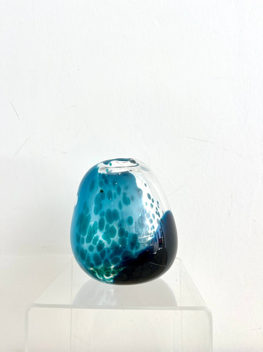 Sphere Vase (9)-Louisa Raven-Beside The Wave