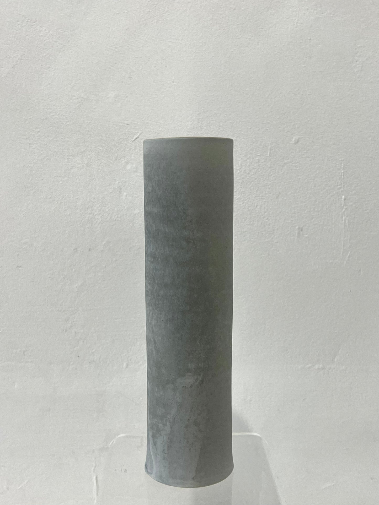 Land & Sky (Soft grey) Straight Vase