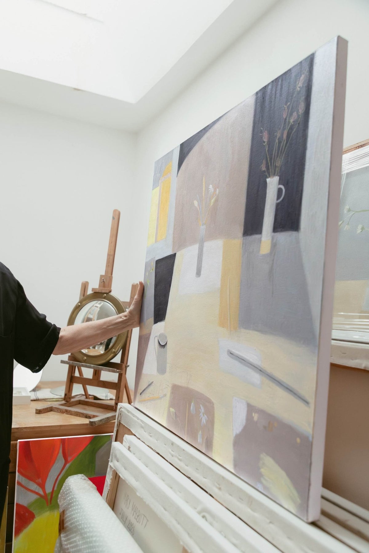 Studio V-Mary Mabbutt-Beside The Wave