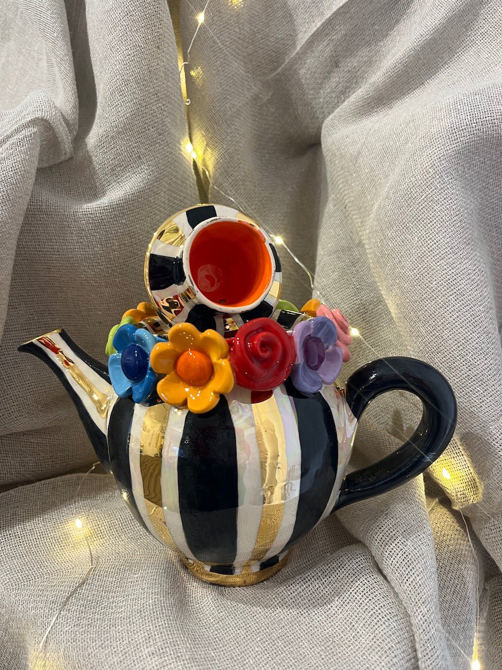 Tiny Teapot (Crown) - Mary - Rose Young - Beside The Wave