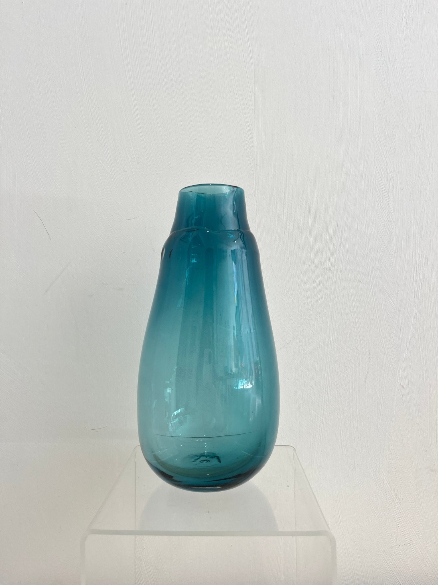 Waterline vase (3)-Louisa Raven-Beside The Wave
